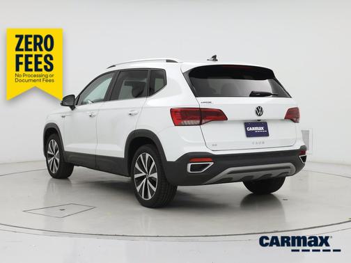 White 2022 Volkswagen Taos SE