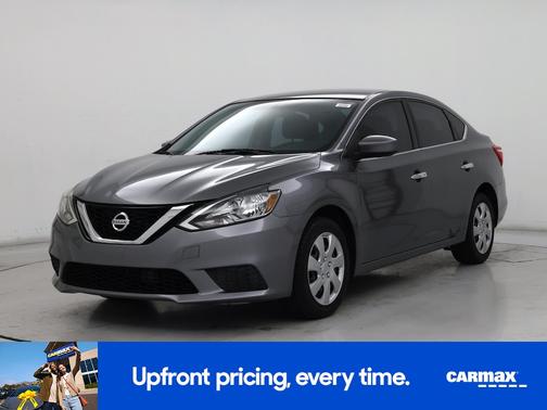 Gray 2017 Nissan Sentra SV