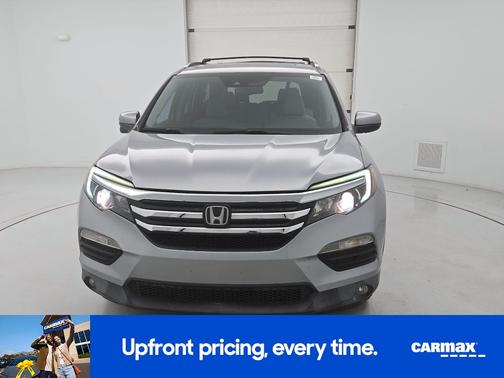 Silver 2017 Honda Pilot EX-L