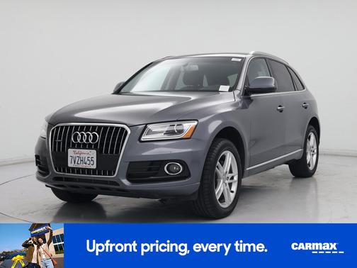 Gray 2017 Audi Q5 Premium