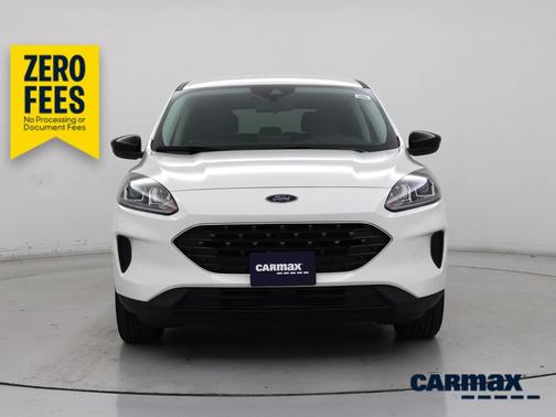 White 2022 Ford Escape SE