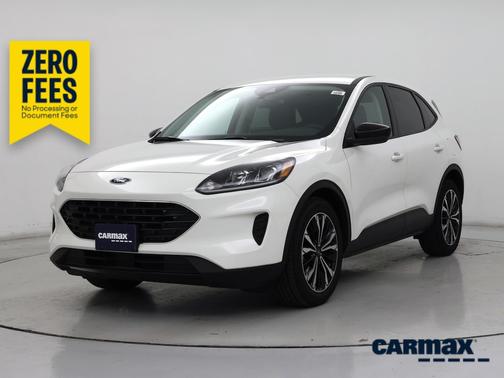 White 2022 Ford Escape SE