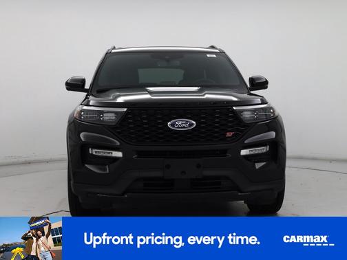Black 2023 Ford Explorer ST