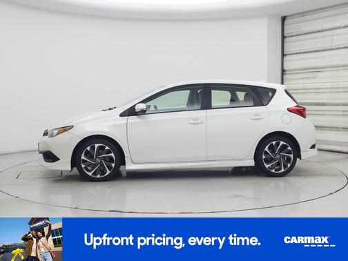 White 2018 Toyota Corolla iM