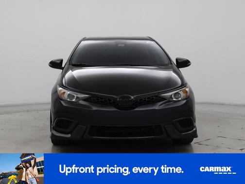 2017 Toyota Corolla iM Base (CVT)