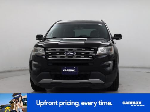 Black 2016 Ford Explorer XLT