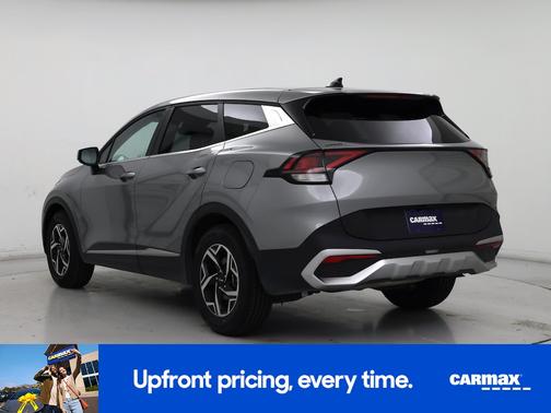 Gray 2024 Kia Sportage LX