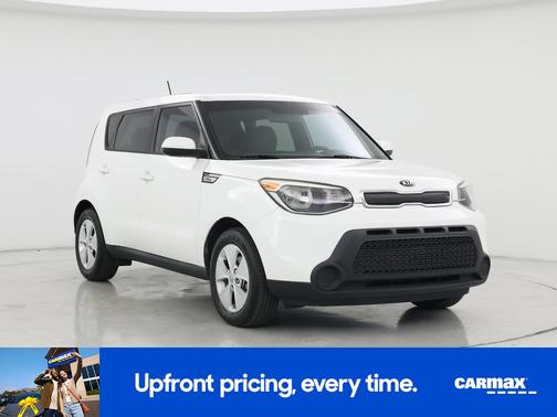 White 2015 Kia Soul