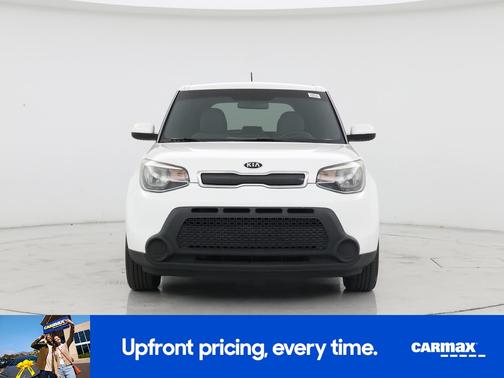 White 2015 Kia Soul