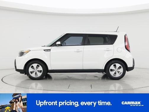 White 2015 Kia Soul