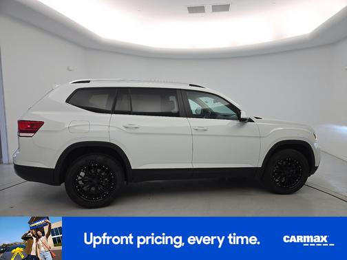 White 2019 Volkswagen Atlas SE w/Tech