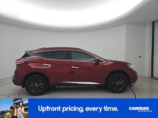 Red 2017 Nissan Murano SV