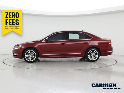Red 2015 Volkswagen Passat SE
