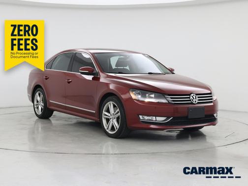 Red 2015 Volkswagen Passat SE