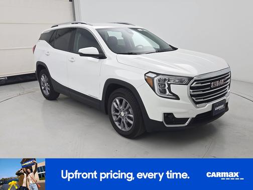 White 2023 GMC Terrain SLT