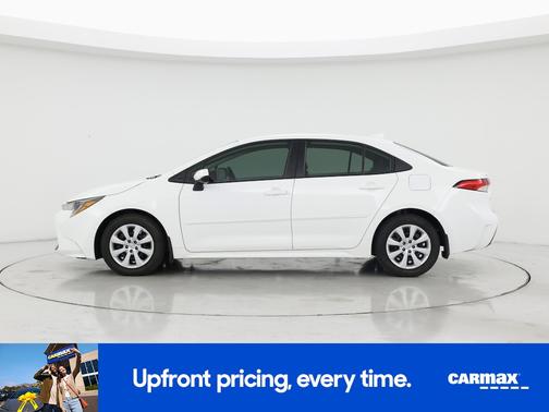 White 2020 Toyota Corolla LE