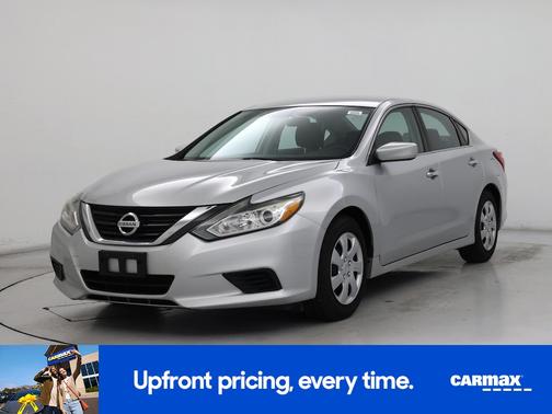 Silver 2016 Nissan Altima S