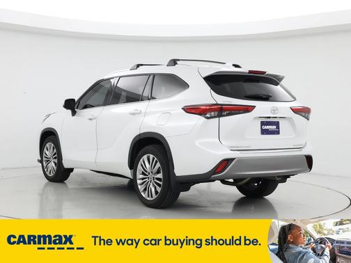 2023 Toyota Highlander Platinum