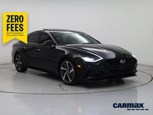Black 2022 Hyundai SONATA SEL Plus