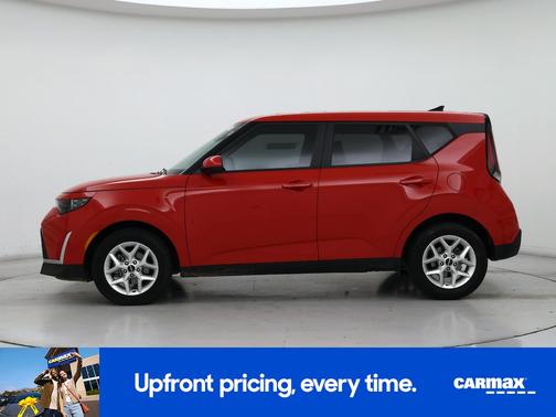 Red 2024 Kia Soul LX