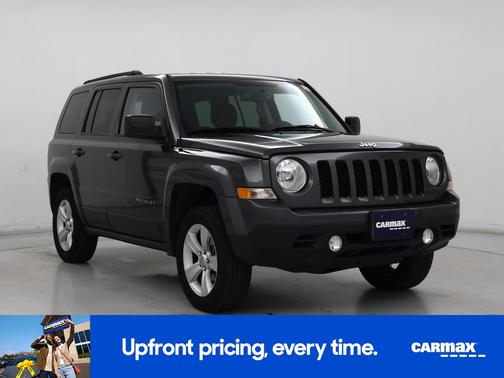 Gray 2016 Jeep Patriot Latitude