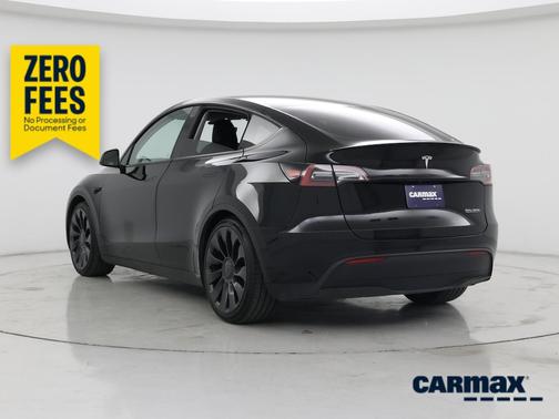 Black 2023 Tesla Model Y Performance