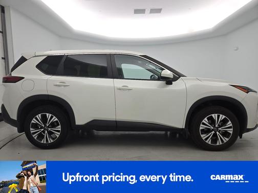 White 2023 Nissan Rogue SV