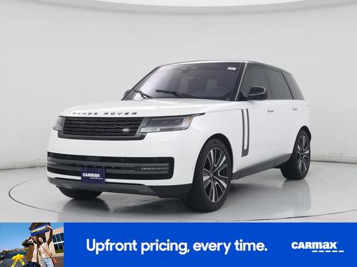 White 2023 Land Rover Range Rover SE