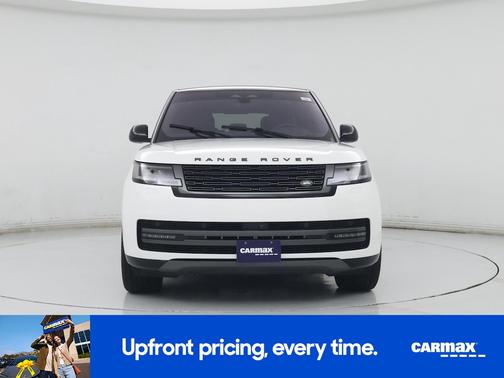 White 2023 Land Rover Range Rover SE