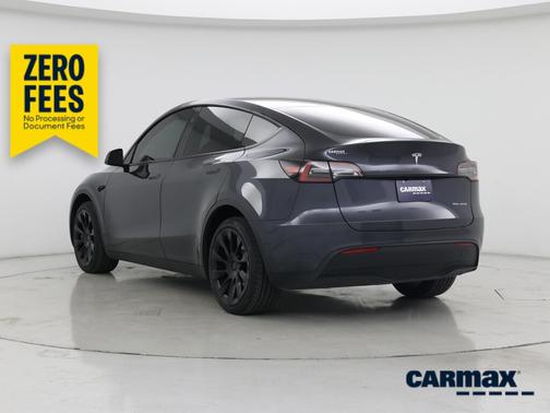 Gray 2024 Tesla Model Y Long Range