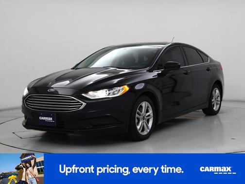 Black 2018 Ford Fusion SE