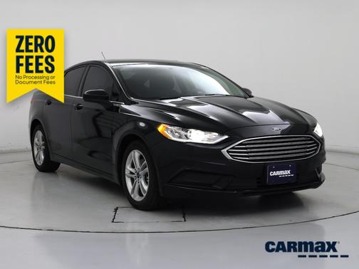 Black 2018 Ford Fusion SE
