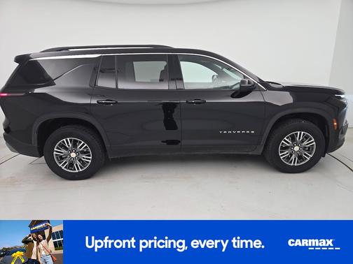 Black 2025 Chevrolet Traverse LT