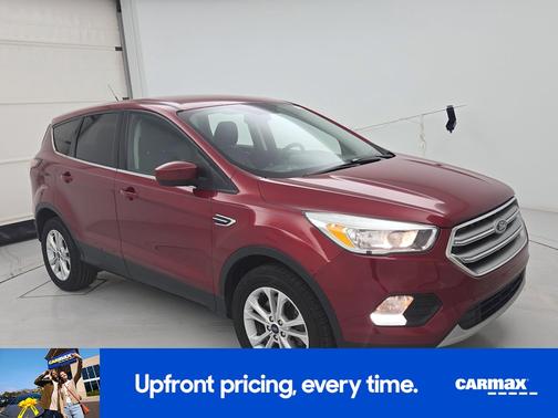 Red 2017 Ford Escape SE