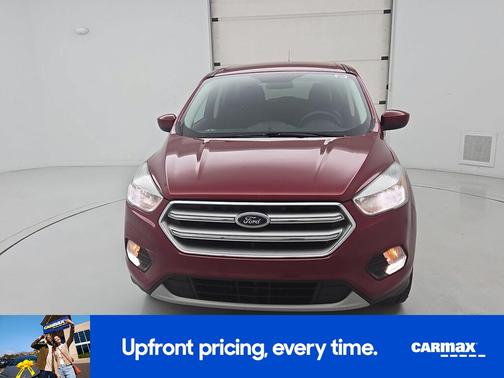 Red 2017 Ford Escape SE