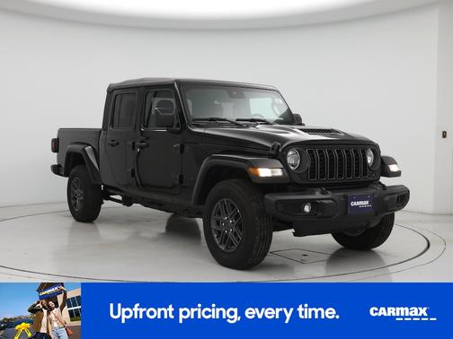 Black 2025 Jeep Gladiator Sport