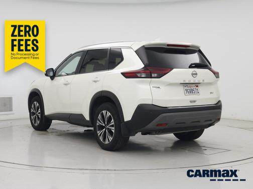 White 2023 Nissan Rogue SV