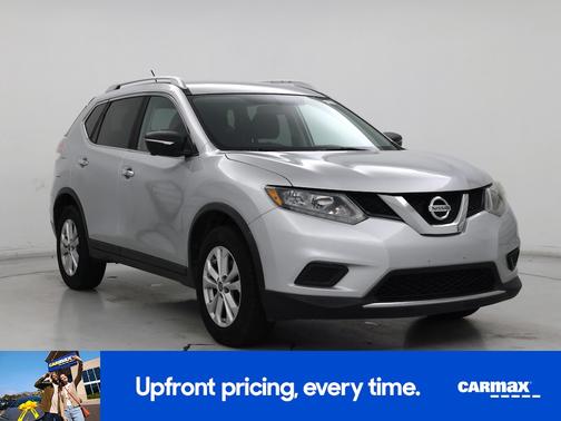 Silver 2016 Nissan Rogue SV