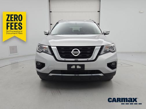 Silver 2019 Nissan Pathfinder SV