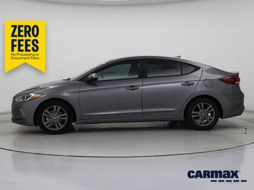 Gray 2017 Hyundai ELANTRA SE
