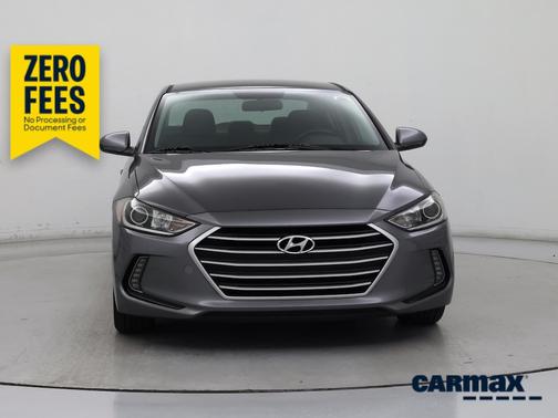Gray 2017 Hyundai ELANTRA SE