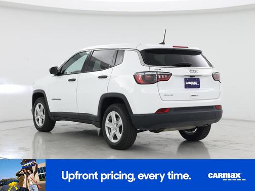 White 2023 Jeep Compass Sport