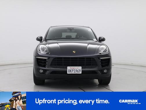 2018 Porsche Macan Base (PDK)