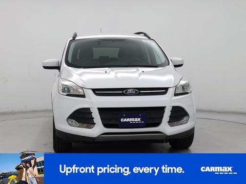 White 2015 Ford Escape SE