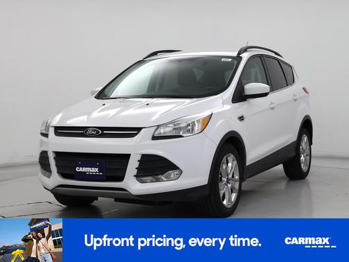 White 2015 Ford Escape SE