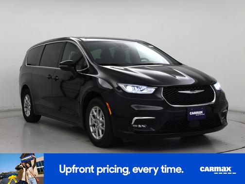 Black 2025 Chrysler Pacifica Select