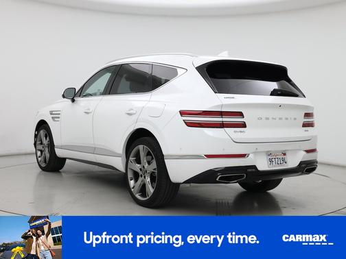 White 2023 Genesis GV80