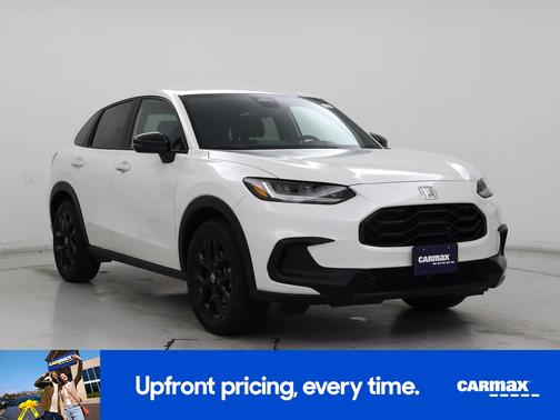 White 2023 Honda HR-V Sport