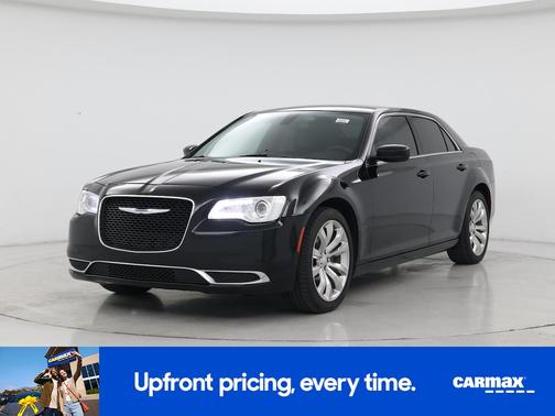 2018 Chrysler 300 Touring L