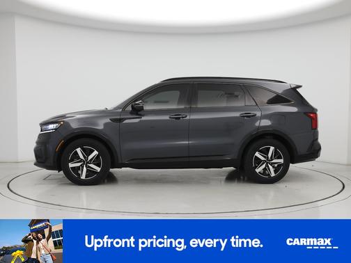 Gray 2022 Kia Sorento S